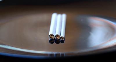 钟鼎，盛唐，月兔三种香烟哪些品牌不是安徽省烟厂出品的？