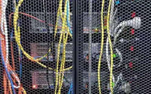 月付10元和年付套餐:如何选择更划算的服务器租用方案?