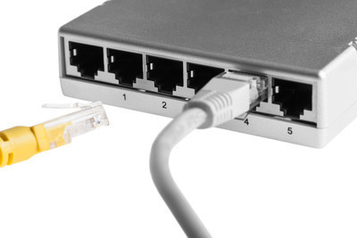 IP-COM R7企业/网吧路由器如何设置限速？