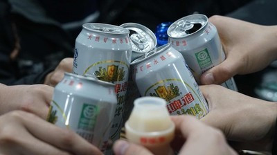 如今一箱啤酒大概要多少钱什么燕京青岛雪花都分别多少？